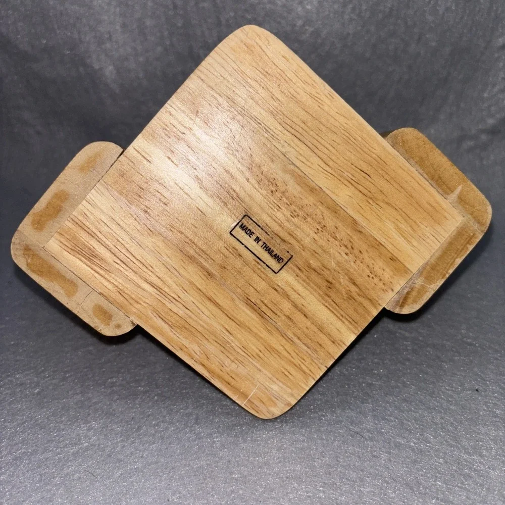 Vintage Light Blonde Oak Drink Coaster Set W/Stand 8pc Cut Circles 80s‎ Thailand